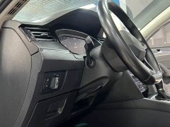 Volkswagen Magotan 2020 330TSI DSG Luxury - ფოტო 13