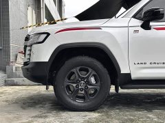 Toyota Land Cruiser (Imported) LC300 3.5T Automatic - ფოტო 7