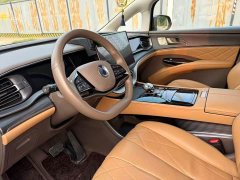 Denza D9 2022 DM-i 970 AWD Flagship - ფოტო 4