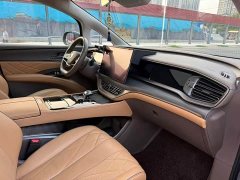 Denza D9 2022 DM-i 970 AWD Flagship - ფოტო 6