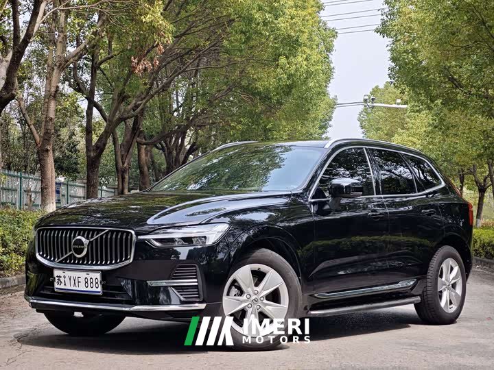 Volvo XC60 B5 AWD Smart Luxury Edition - ავტომობილი ჩინეთიდან