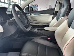 Lynk & Co Geely Lynk & Co 06 Remix 1.5T Halo Edition - ფოტო 11