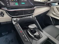 Lynk & Co Geely Lynk & Co 06 Remix 1.5T Halo Edition - ფოტო 8