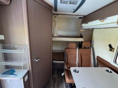 SAIC Maxus V80 Motorhome 2.0T Lifestyle RV with Transverse Bed - ფოტო 11