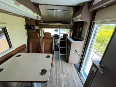 SAIC Maxus V80 Motorhome 2.0T Lifestyle RV with Transverse Bed - ფოტო 12