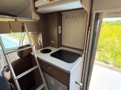 SAIC Maxus V80 Motorhome 2.0T Lifestyle RV with Transverse Bed - ფოტო 15