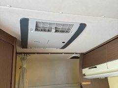 SAIC Maxus V80 Motorhome 2.0T Lifestyle RV with Transverse Bed - ფოტო 18