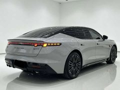 Lynk & Co Geely Lynk & Co 10 240 AWD Ultra - ფოტო 10