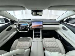 Lynk & Co Geely Lynk & Co 10 240 AWD Ultra - ფოტო 5