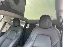 Tesla Model Y Rear-Wheel Drive - ფოტო 14