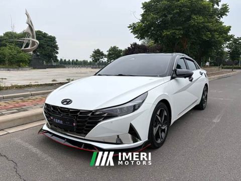 2023 Hyundai Elantra 1.5L CVT Luxury