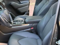 Toyota Crown Venza 2.5L HEV AWD Luxury - ფოტო 5