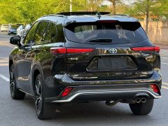 Toyota Crown Venza 2.5L HEV AWD Luxury - ფოტო 8