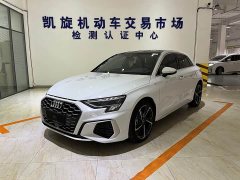Audi A3 2023 Facelift Sportback 35 TFSI Fashion Sport - ფოტო 1