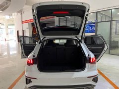 Audi A3 2023 Facelift Sportback 35 TFSI Fashion Sport - ფოტო 17