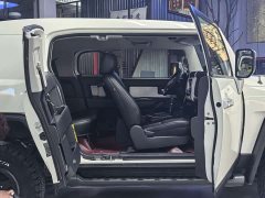 Xiaomi FJ Cruiser 4.0L Automatic - ფოტო 14