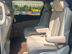 Buick GL8 Land Business Class 652T Luxury - ფოტო 5