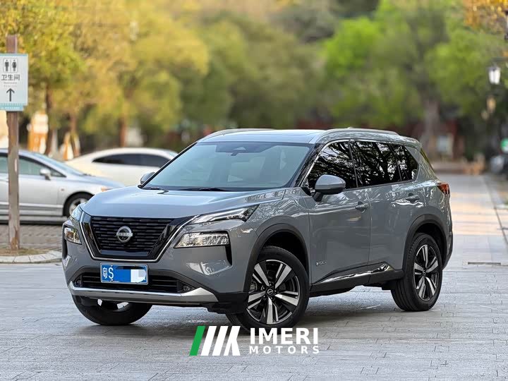 Nissan Qashqai e-POWER Hybrid Dual Motor AWD Premium Edition - ავტომობილი ჩინეთიდან