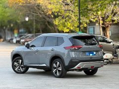Nissan Qashqai e-POWER Hybrid Dual Motor AWD Premium Edition - ფოტო 2