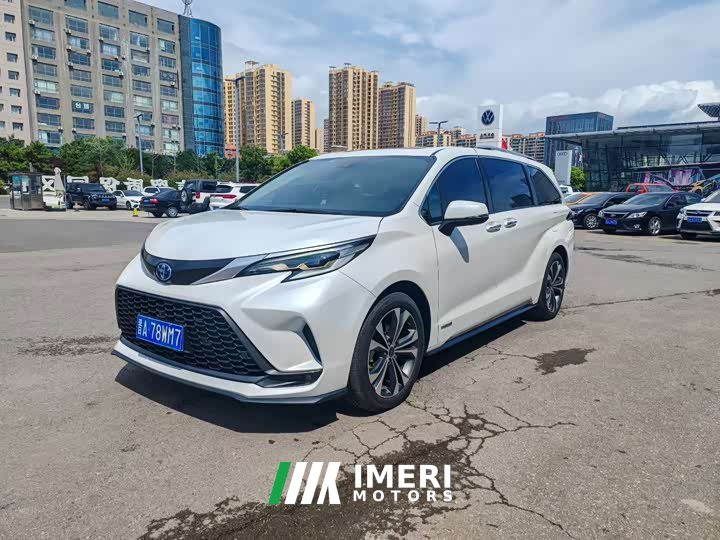 Toyota Grevias 2022 2.5L Hybrid Prestige Welfare Edition - ავტომობილი ჩინეთიდან