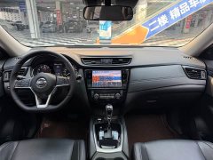 Nissan Qashqai 2.0L FWD Smart Connect Premium Edition - ფოტო 12