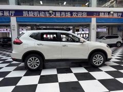 Nissan Qashqai 2.0L FWD Smart Connect Premium Edition - ფოტო 4