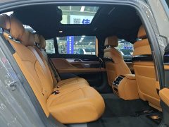 BMW 7 Series 2021 740Li Premier M Sport Package - ფოტო 5