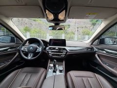 BMW 5 Series 525Li Luxury Package - ფოტო 5