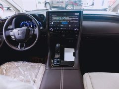 Toyota Vellfire Crown Hybrid 2.5L Executive Premier Edition - ფოტო 9
