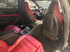 Porsche Panamera Executive Extended Wheelbase 2.9T - ფოტო 10
