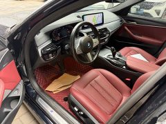 BMW 5 Series 530Li Premier M Sport Package - ფოტო 4