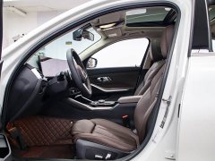 BMW 3 Series 320Li M Sport Package - ფოტო 12