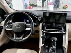 Toyota Land Cruiser (Imported) 4.0L Automatic - ფოტო 12