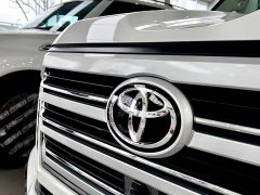 Toyota Land Cruiser (Imported) 4.0L Automatic - ფოტო 2
