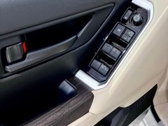 Toyota Land Cruiser (Imported) 4.0L Automatic - ფოტო 4