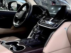 Toyota Land Cruiser (Imported) 4.0L Automatic - ფოტო 7