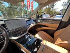 Denza BYD Denza D9 DM-i 1050 Premium - ფოტო 9