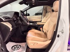 Toyota Grevias 2023 2.5L Hybrid Premium Plus Edition - ფოტო 13