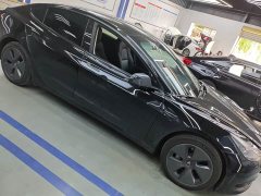 Tesla Model 3 Rear-Wheel Drive - ფოტო 2