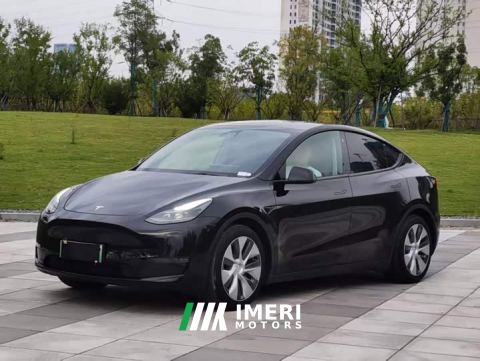 2022 Tesla Model Y Long Range All-Wheel Drive