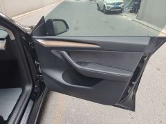 Tesla Model Y Standard Range RWD - ფოტო 12