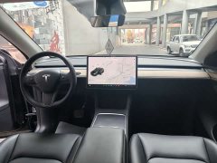 Tesla Model Y Standard Range RWD - ფოტო 9