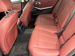 BMW 3 Series 320Li M Sport Package - ფოტო 14