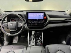 Toyota Highlander 2022 380T AWD Premium 7-Seater - ფოტო 10