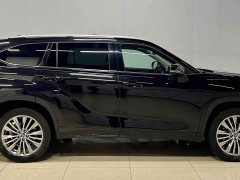 Toyota Highlander 2022 380T AWD Premium 7-Seater - ფოტო 4