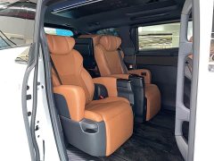 Toyota Vellfire 2024 Crown Hybrid 2.5L Executive Premier Edition - ფოტო 10