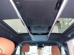 Toyota Vellfire 2024 Crown Hybrid 2.5L Executive Premier Edition - ფოტო 11