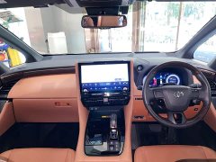 Toyota Vellfire 2024 Crown Hybrid 2.5L Executive Premier Edition - ფოტო 4