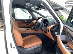 Toyota Vellfire 2024 Crown Hybrid 2.5L Executive Premier Edition - ფოტო 9