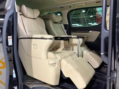 Toyota Vellfire 2021 Crown Hybrid 2.5L HV Premium Edition - ფოტო 12